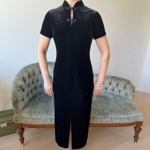 Vintage Black Velvet Column Dress Front Slit Short Sleeve Cocktail 4 Stretch